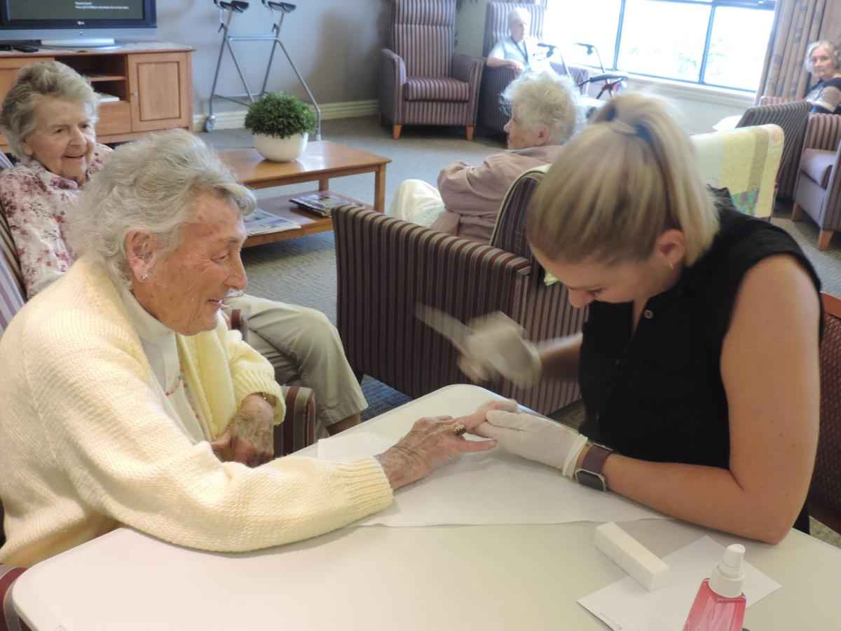 Beauty Therapists Pamper Residents Chomes